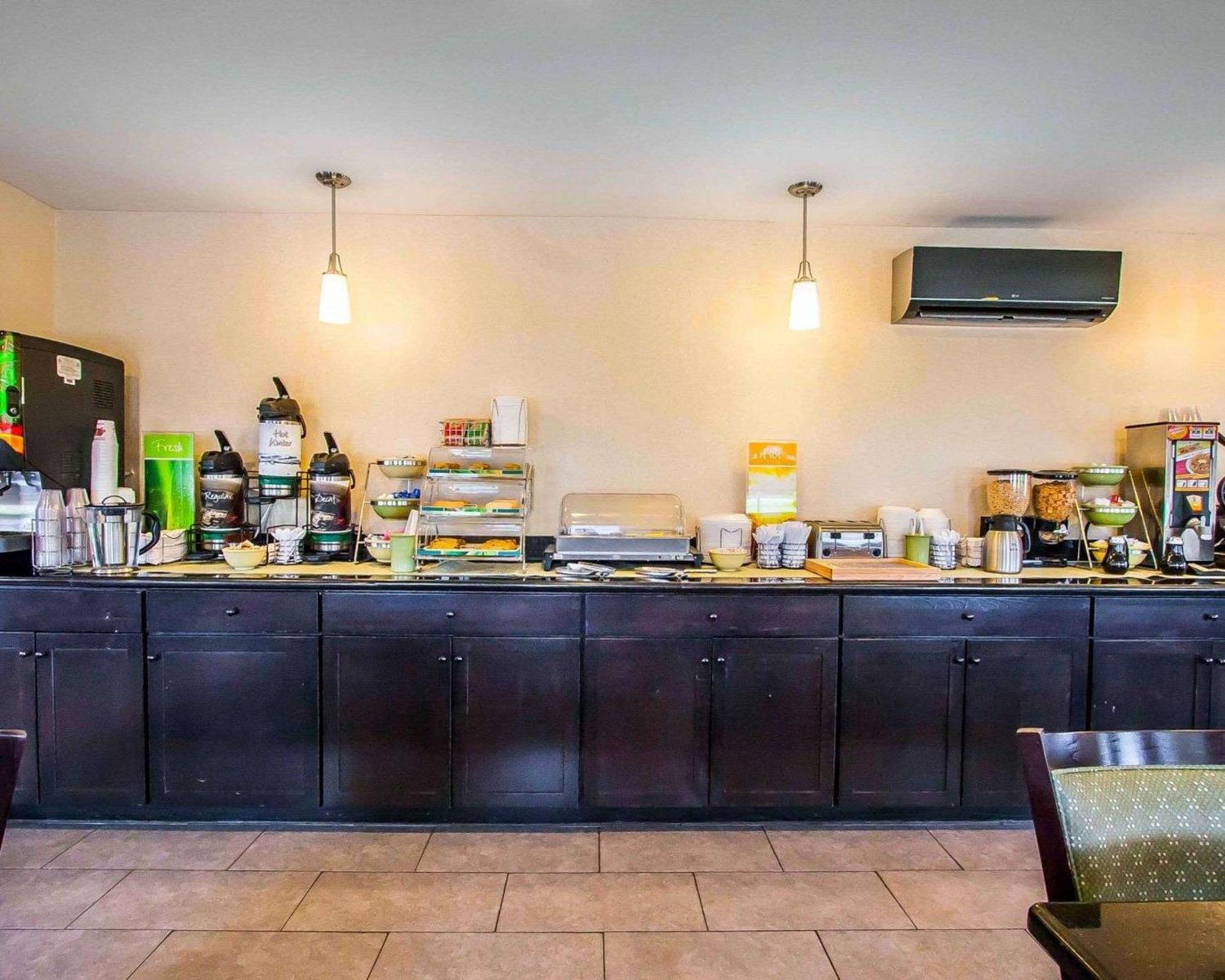 Quality Inn Cairo I-57 Экстерьер фото